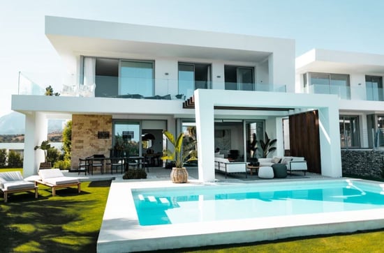 Forget a Home-Theater. Cannabis Entrepreneur’s $38 Million Mansion comes with a smoking room